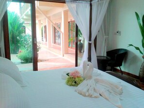 Deluxe Room, 1 Double Bed, River View, Poolside (for 2 persons)