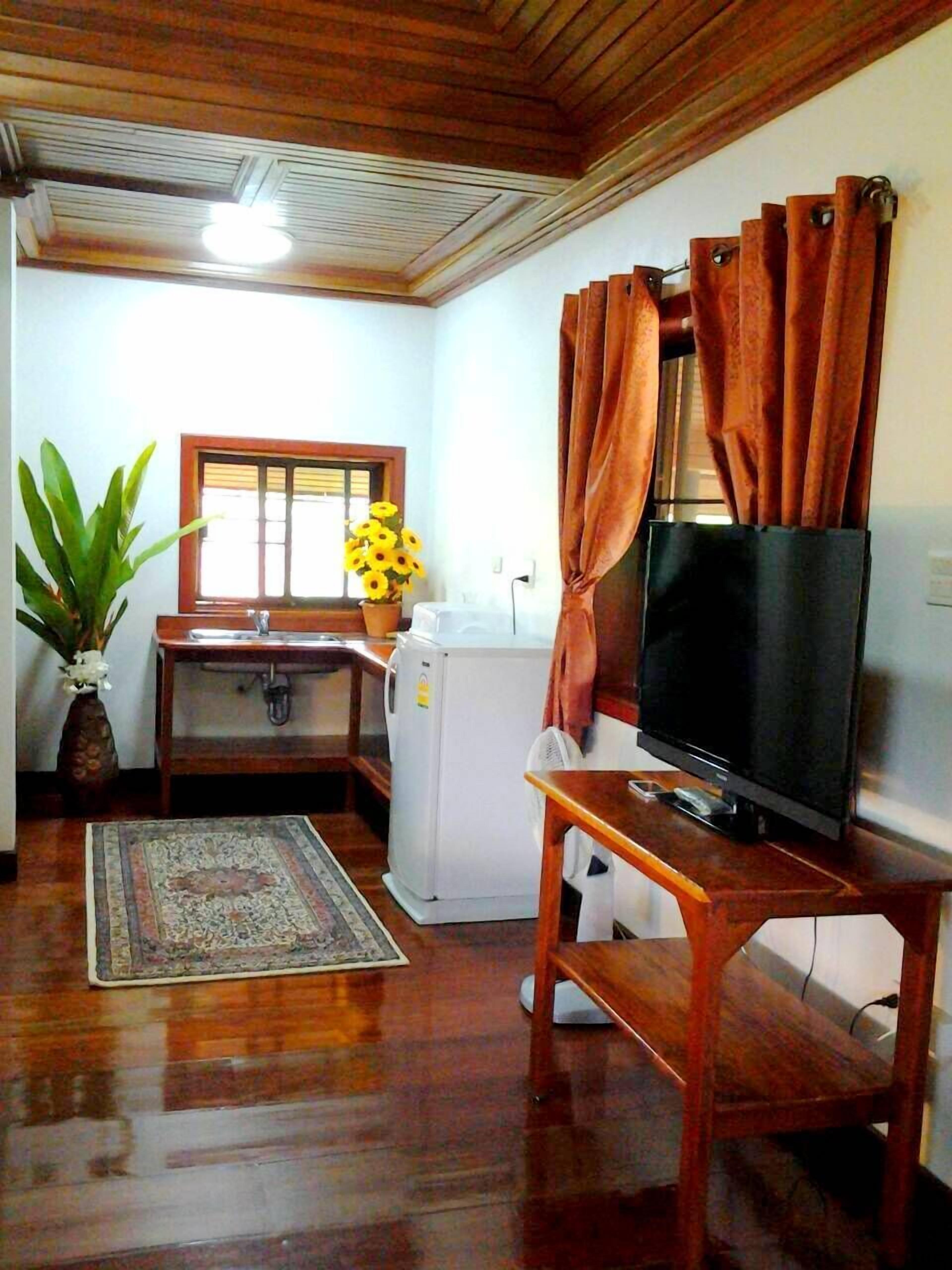 one bedroom villa garden view with round balcony | 1 bedroom, soundproofing, free wifi
