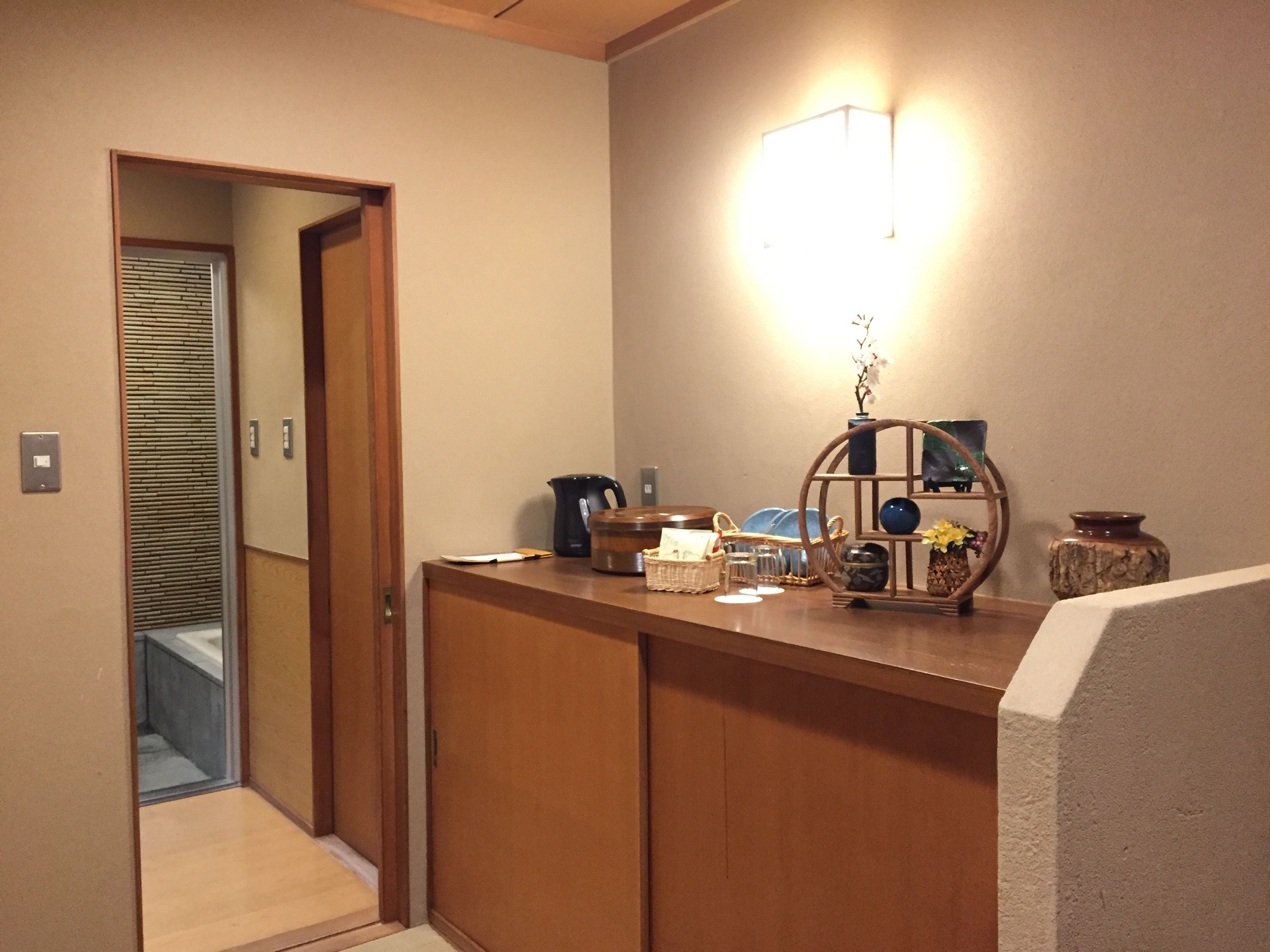 traditional japanese style room | free wifi
