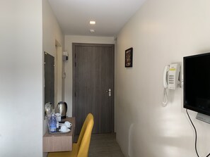 Superior tweepersoonskamer | Een bureau, verduisterende gordijnen, gratis wifi, beddengoed