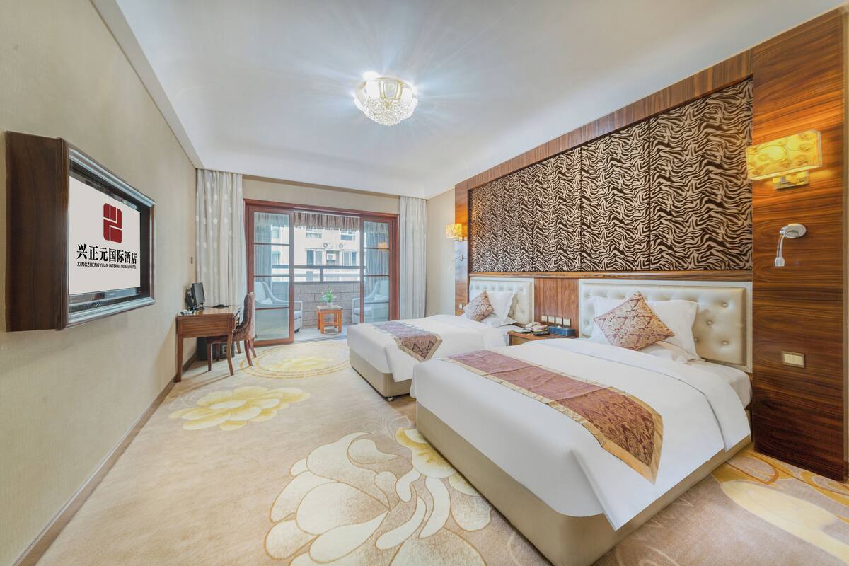 Minibar, in-room safe, desk, blackout curtains
