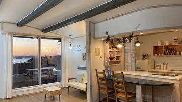 Standard Double Room, Sea View | Soundproofing, free WiFi, bed sheets
