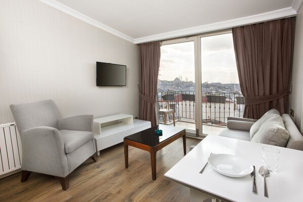 30-inch LCD TV with satellite channels, TV - Allegra Suites Galata (Istanbul)