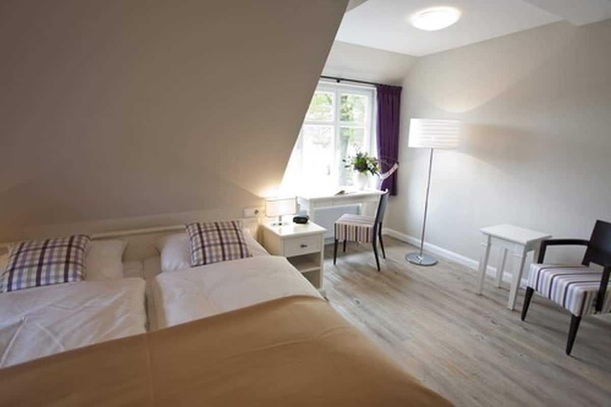 double room | 1 bedroom, in-room safe, free wifi, bed sheets