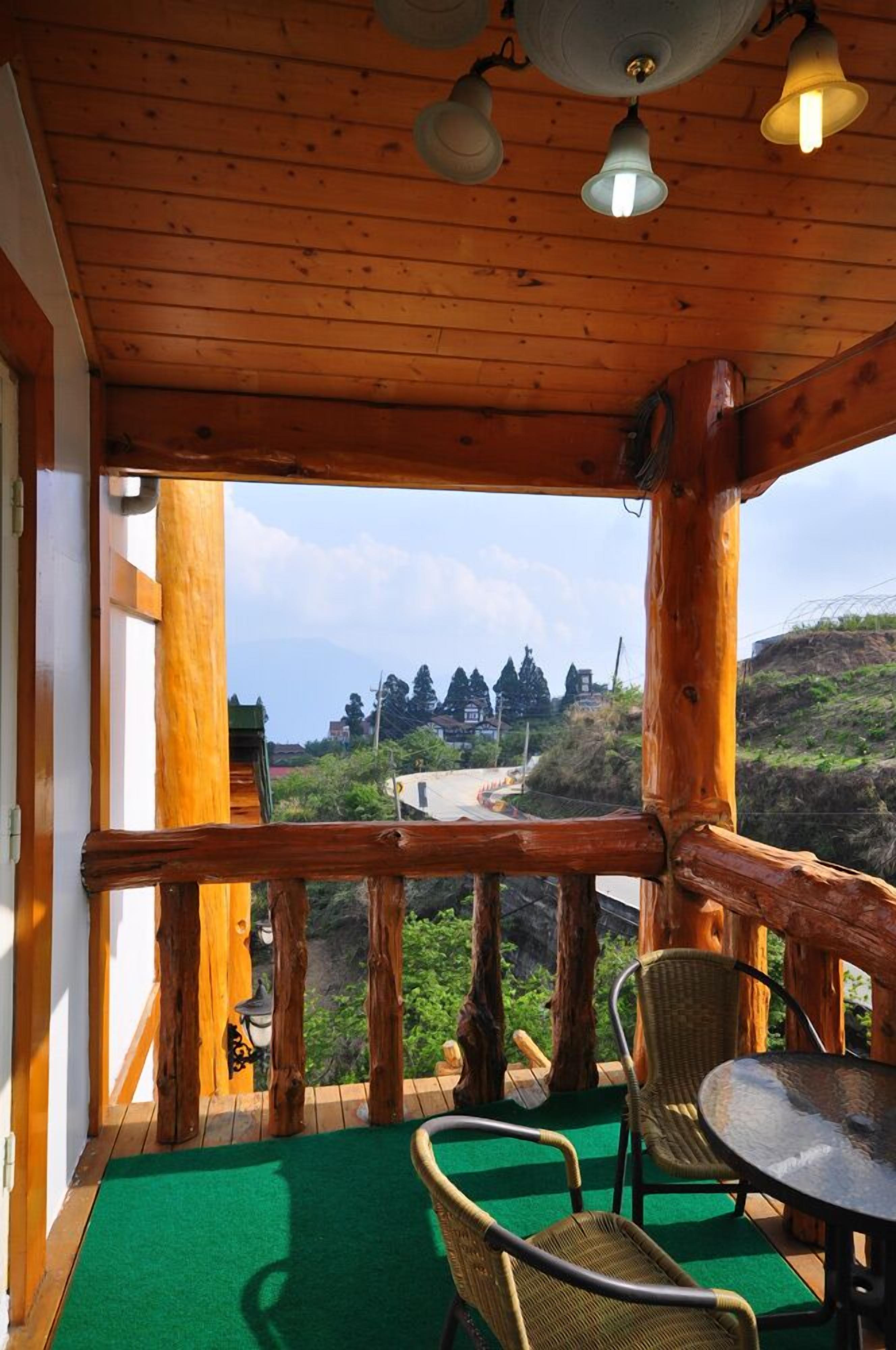 頂代格拉斯渡假莊園評價、特色體驗、房價資訊、訂房連結 – 山景木屋溫馨住宿 - 照片 7