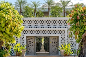 Front of property - Metta Residence & Spa (Siem Reap)