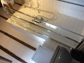 Superior Double Room, Ensuite | Bathroom - Green Farmhouse (Sittingbourne)