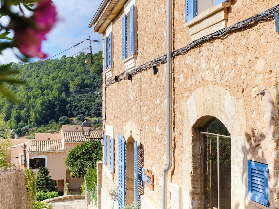 Bagian depan properti