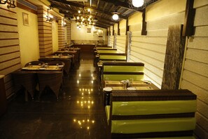 Gratis kontinental frukost varje dag 