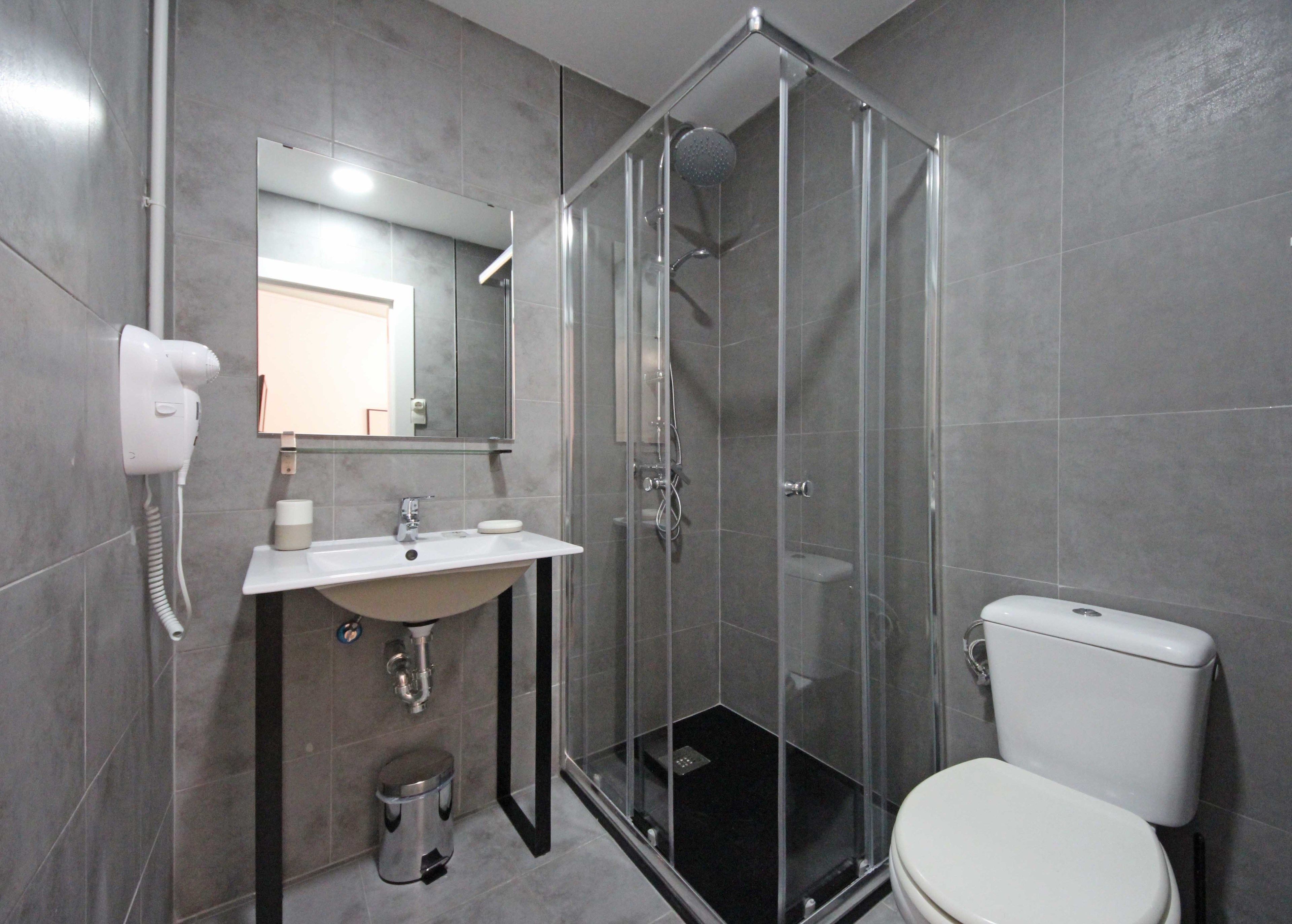 Photo - Regina Selfcheck-in Smart Rooms