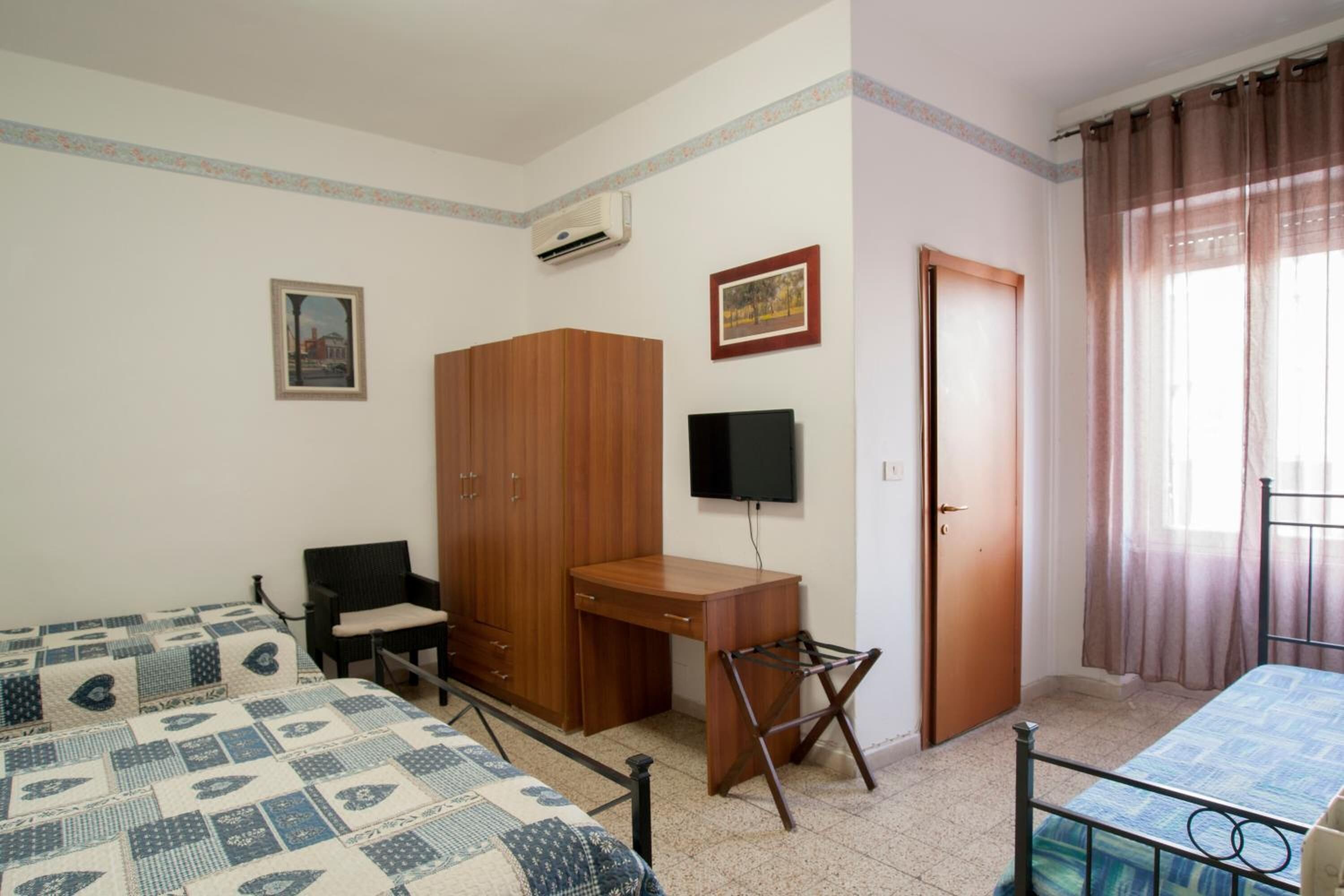 Foto - Albergo Pensione Ardenza SELF CHECK-IN