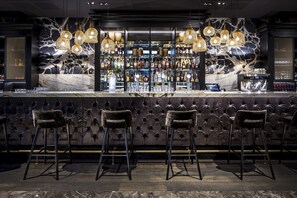Bar (on property) - Van Der Valk Hotel Enschede (Enschede)