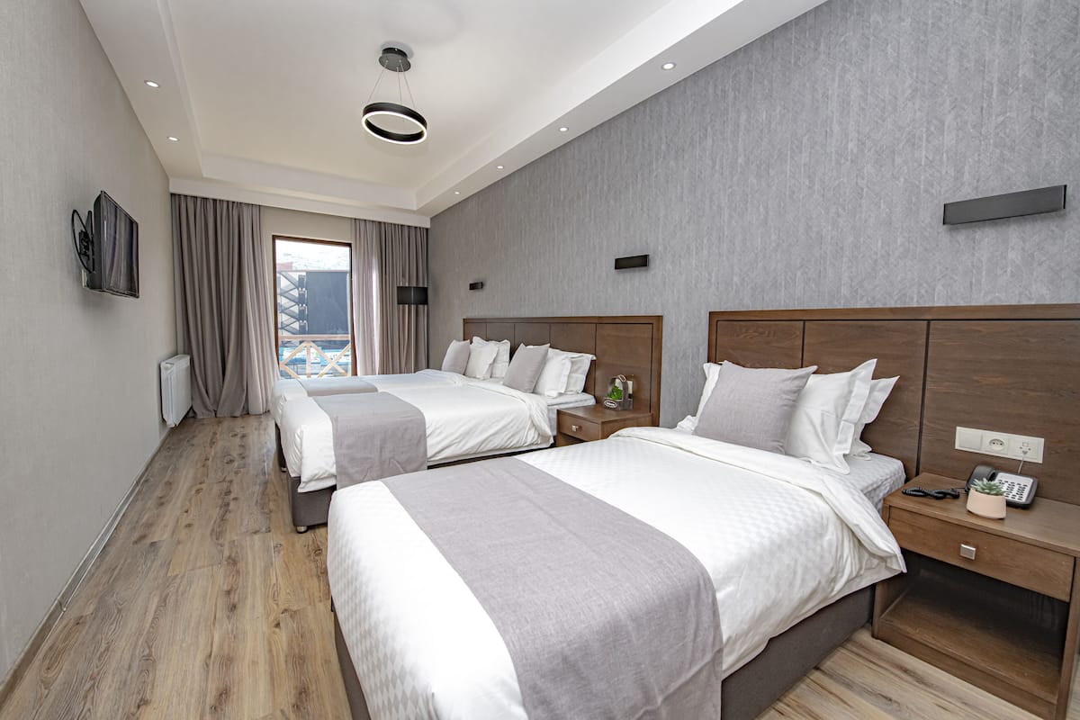1 habitación, minibar, caja de seguridad en la habitación y escritorio