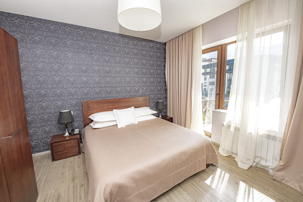 1 habitación, minibar, caja de seguridad en la habitación y escritorio