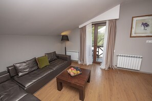 Living area - Hotel and SPA Crystal (Borjomi)