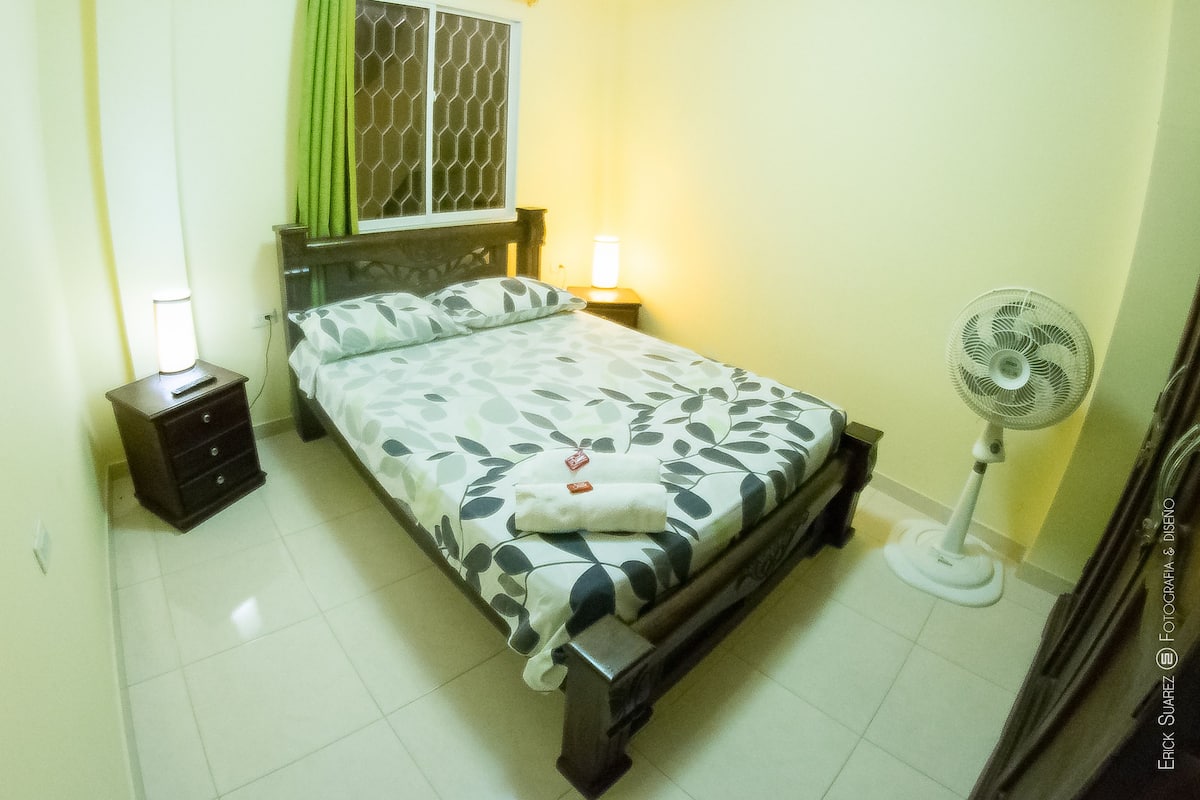 Apartamento 101- 2 Bedrooms | Zimmersafe, individuell eingerichtet, Verdunkelungsvorhänge