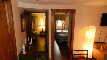 Standard Apartment, 2 Bedrooms, 2 Bathrooms (Unit 5) | Living area | Flat-screen TV