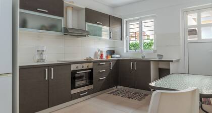 Elvita Spata Luxurious Villa