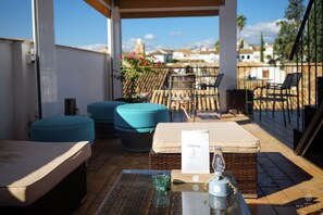Terrace/patio - Hotel Madinat (Córdoba)