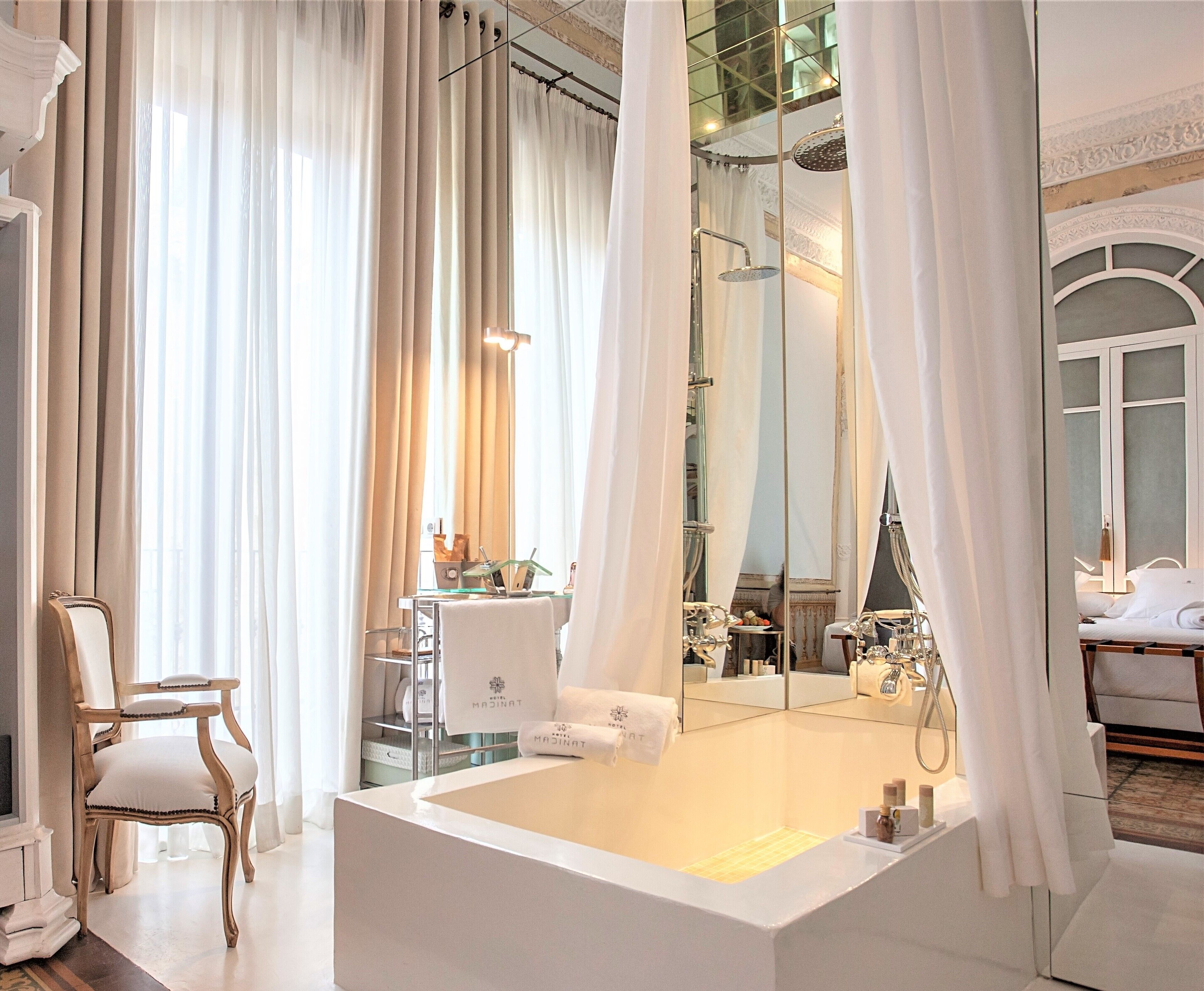 Deluxe tweepersoonskamer | Extradiep bad