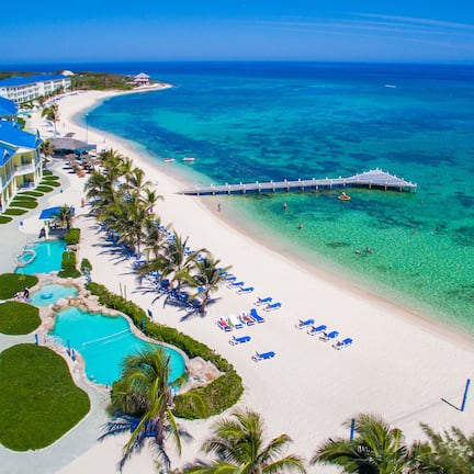 3 outdoor pools, sun loungers