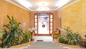 Entrada al alojamiento
