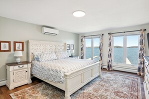 38 West Lake House (Entire House) | 高級寢具、舒適加層、獨特裝潢、布置獨特