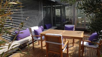 Appartement Duplex Deluxe, 2 chambres, terrasse, vue ville | Terrasse/Patio