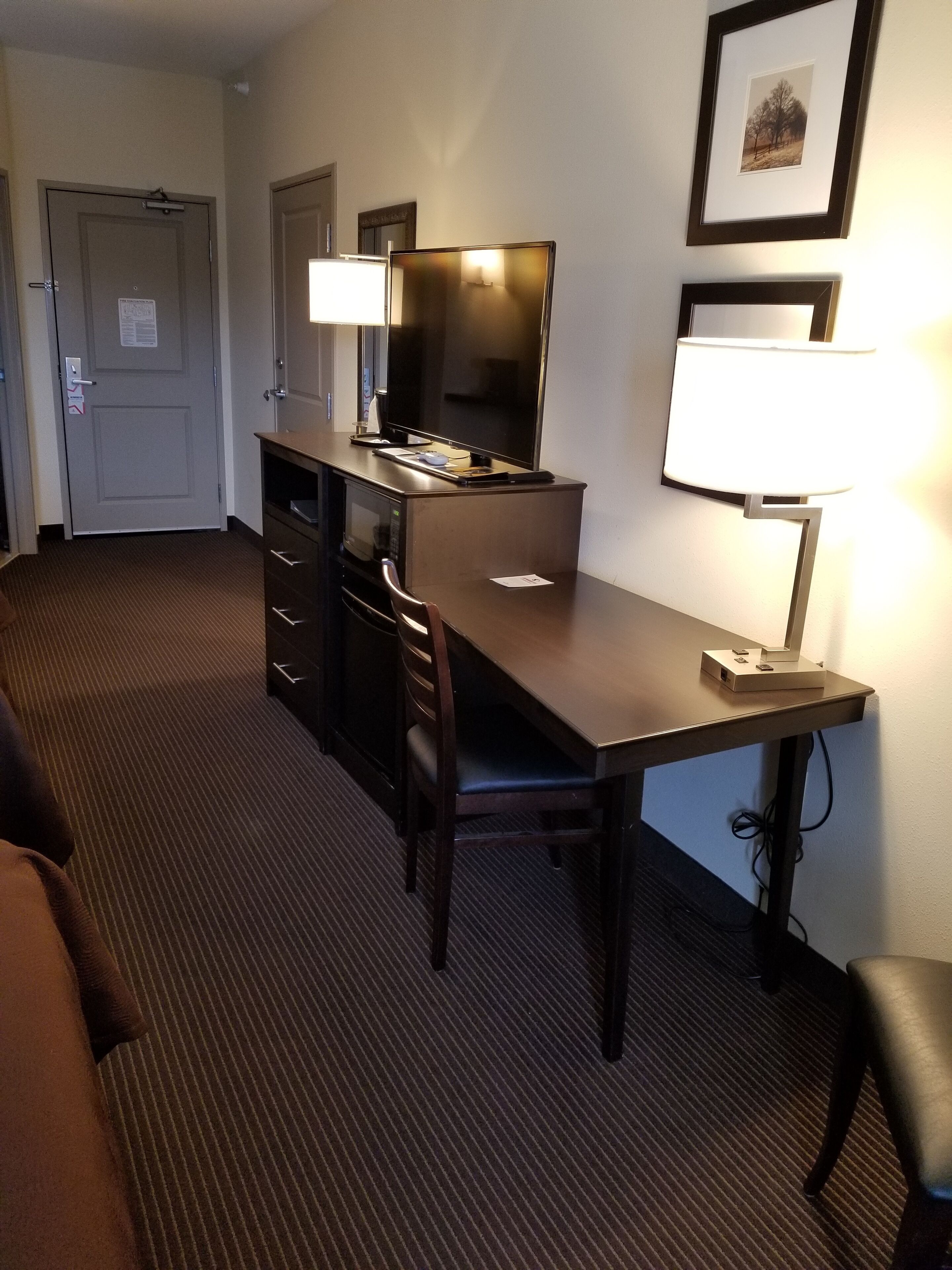 desk, iron/ironing board, free cots/infant beds, rollaway beds