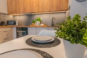Private kitchen - Apartamenty Homely Place Old Town (Poznan)