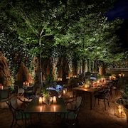 PUBLIC, an Ian Schrager hotel