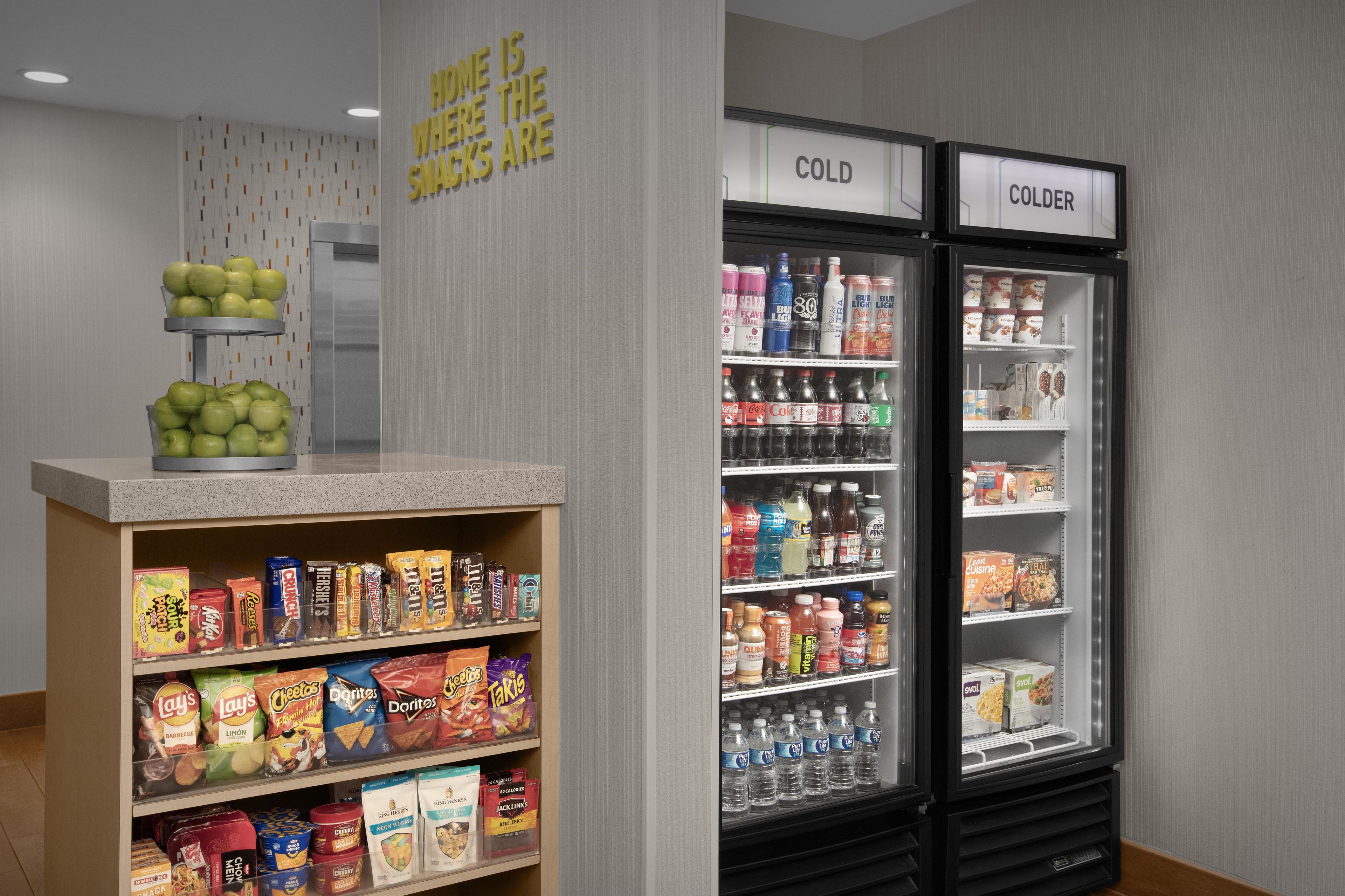 Snack bar