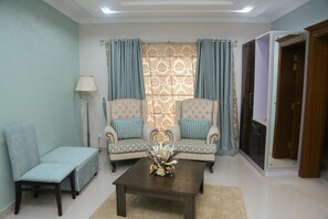 29-inch TV with digital channels