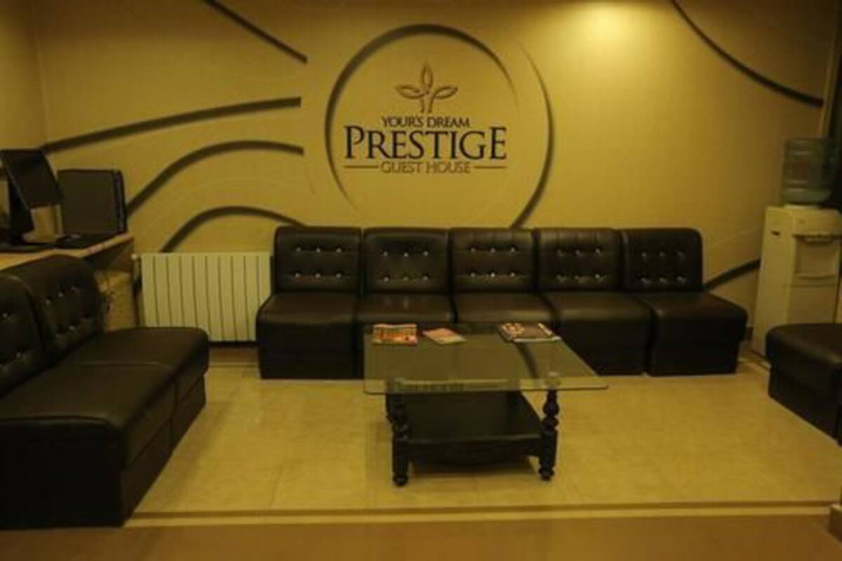 Meeting Hall | Lobby sitting area