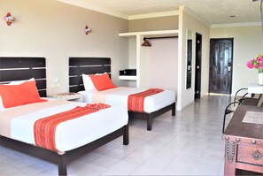 Habitación Premium, Vista al Mar | In-room safe, desk, bed sheets - Hacienda Morelos Beach Front Hotel (Puerto Morelos)