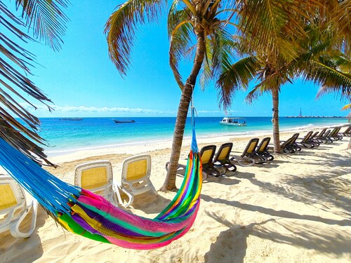 Hacienda Morelos Beach Front Hotel