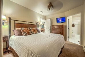 2 Bedroom, 2 Bathroom S32 | 1 bedroom, premium bedding, iron/ironing board, free WiFi - Terraces by Retreatia (Steamboat Springs)