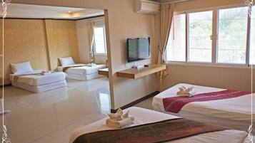 Superior Twin Room | Rollaway beds, free WiFi