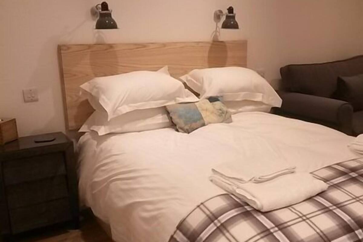 Suite, Ensuite (Stella) | In-room safe, WiFi (free)