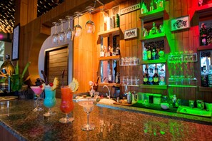Bar (on property) - Koh Yao Yai Hillside Resort (Ko Yao)