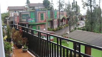 Pemandangan dari properti