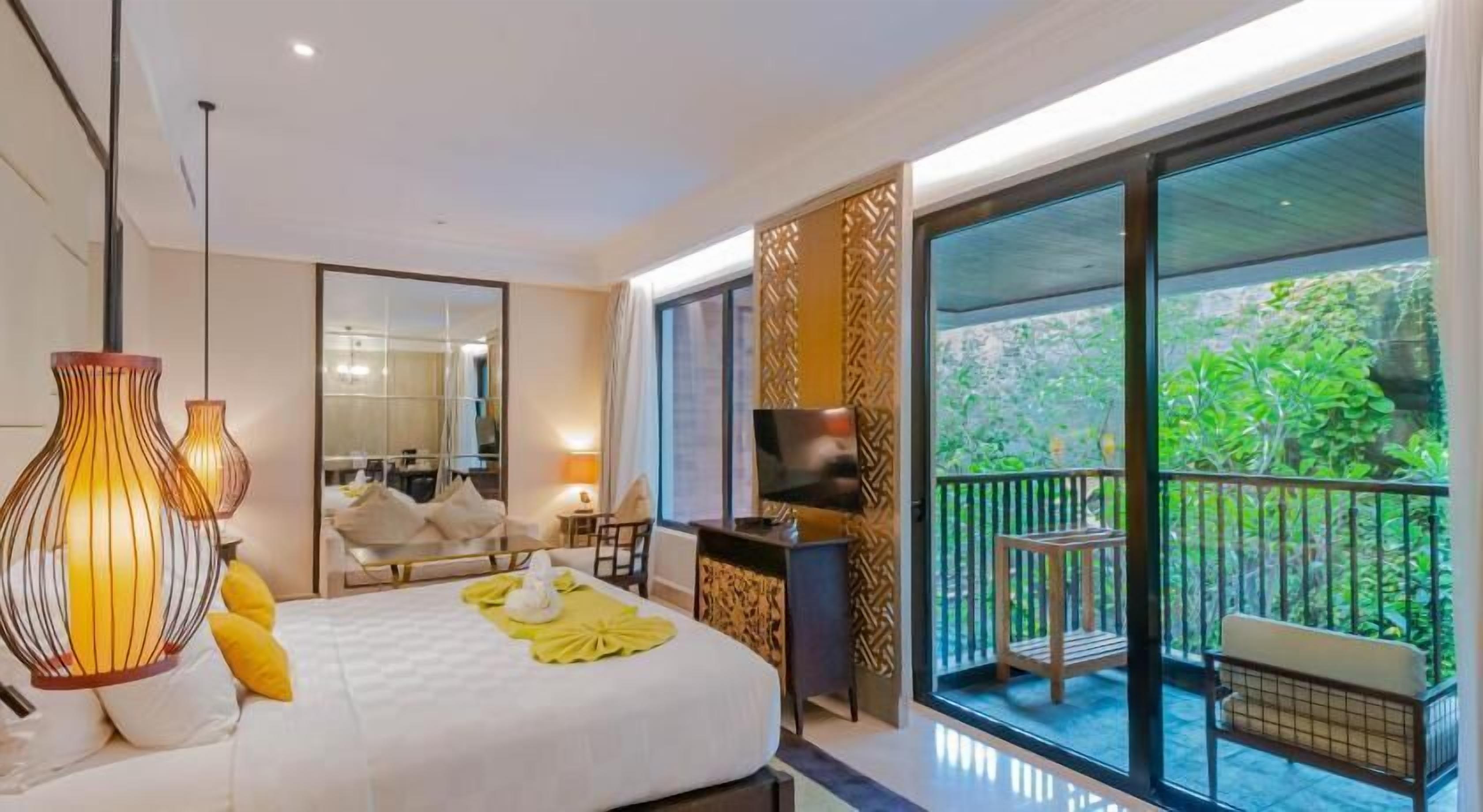 1 bedroom, premium bedding, in-room safe, individually decorated