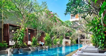 Jambuluwuk Oceano Seminyak Hotel