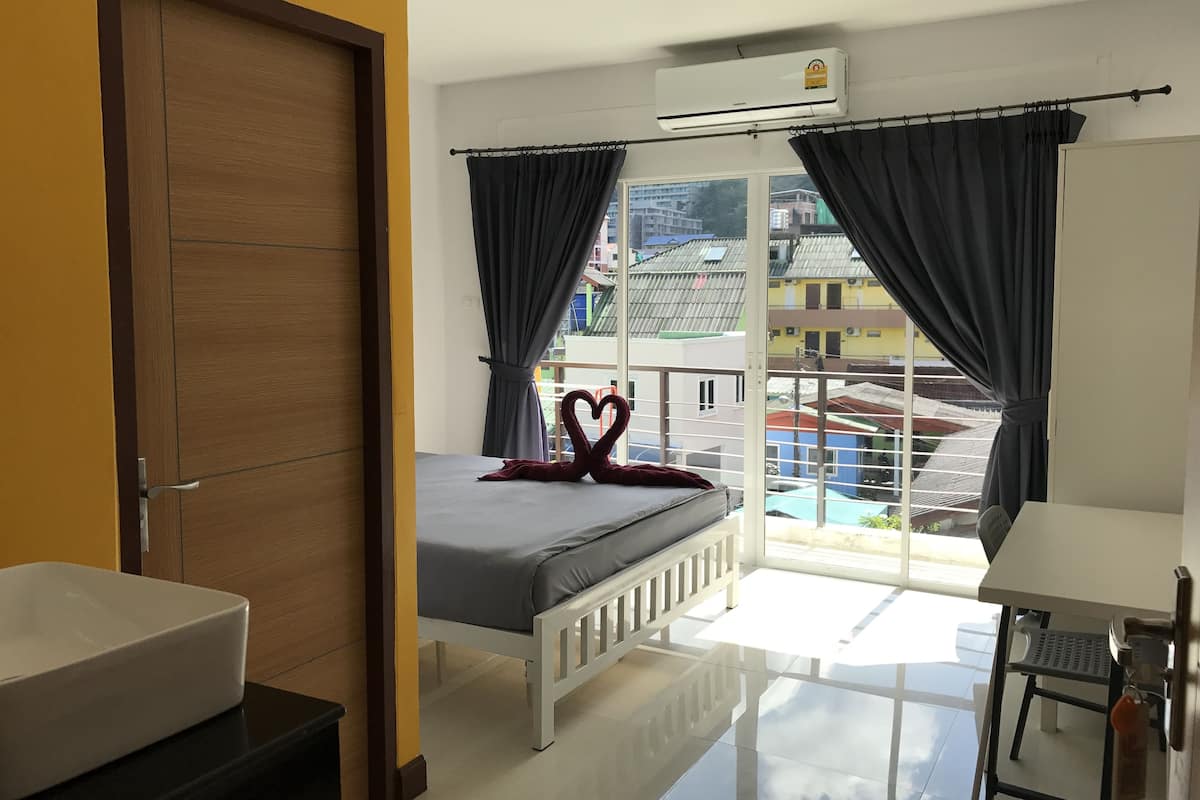 Room with Balcony | In-room safe, free WiFi, bed sheets