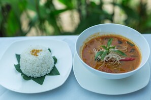 Tempat makan
