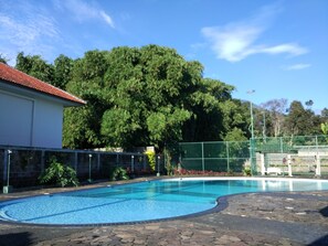 Tennis court