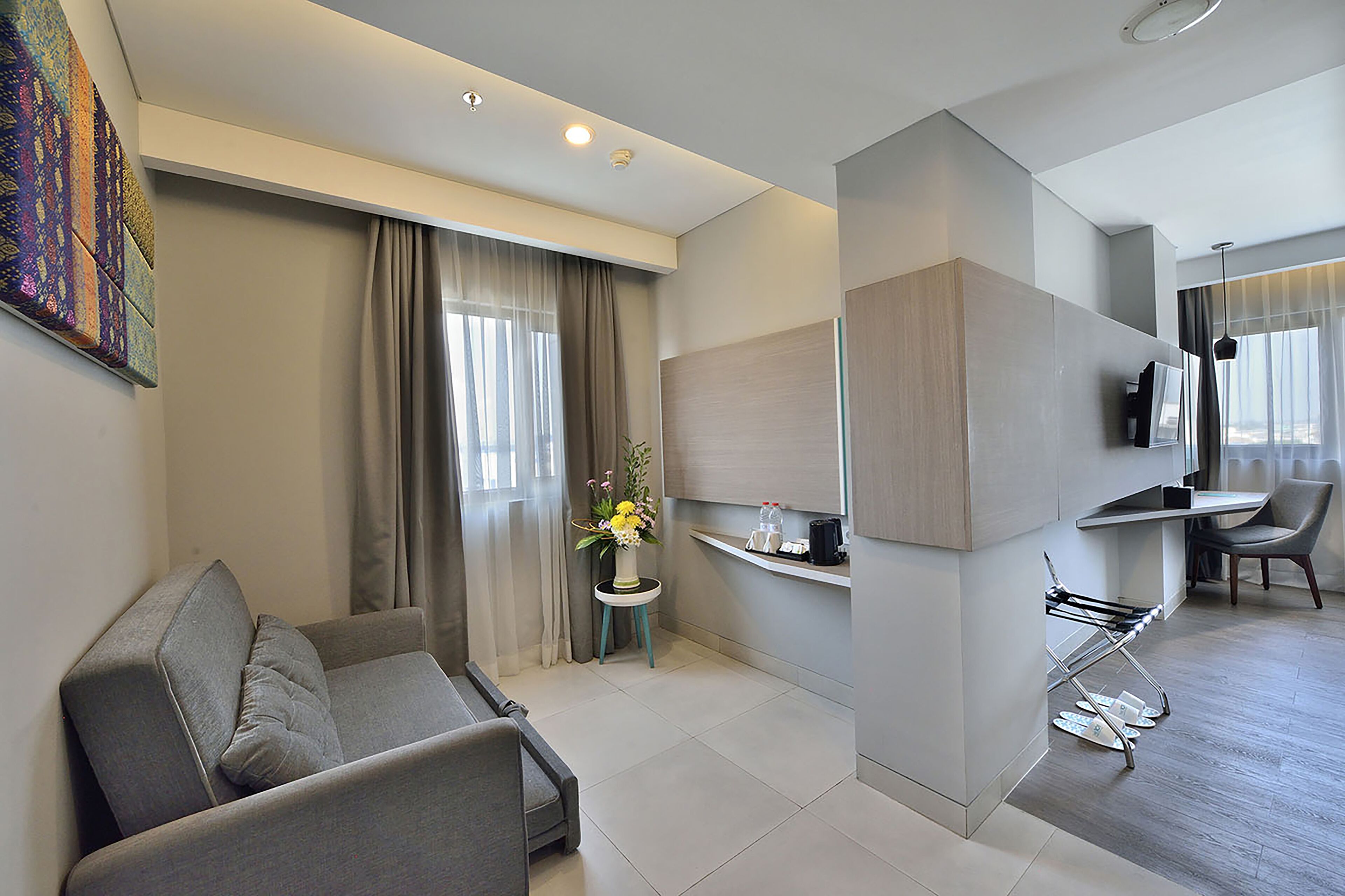 family double room, 1 bedroom | 1 bedroom, minibar, in-room safe, desk