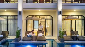 Deluxe Double Room, Pool Access | Minibar, in-room safe, blackout drapes, free WiFi