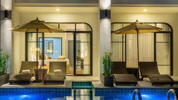Deluxe Double Room, Pool Access | Minibar, in-room safe, blackout curtains, free WiFi