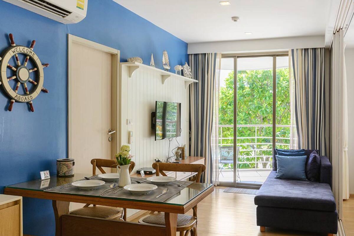 Apartment, 2 Schlafzimmer | Essbereich im Zimmer